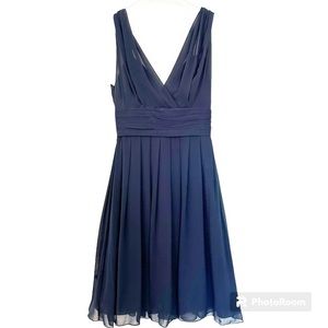 NWT Watters & Watters Navy Chiffon Knee Length Dress Size 0
